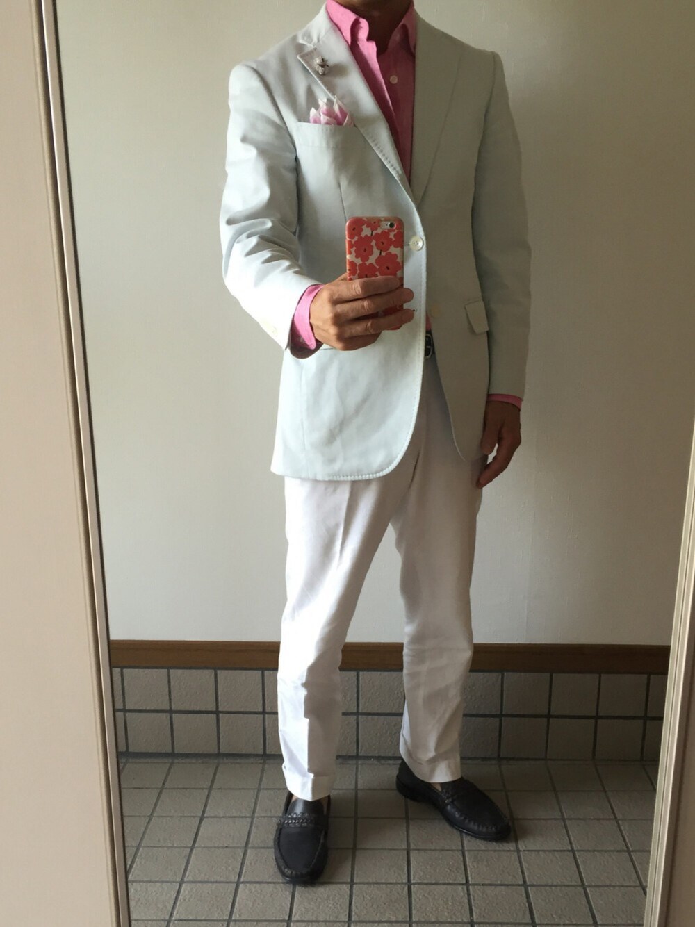 「TEIJIN MEN'S SHOPのアイテム（テーラードジャケット、ブルー系）」を使った、michi-michiさん（メンズ・165cm）の夏コーディネートの1枚目の写真