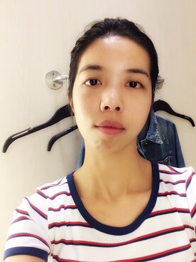 「H&M（エイチ・アンド・エム）のアイテム（Tシャツ/カットソー、ホワイト系）」を使った、sako9さん（レディース・165cm）の秋コーディネート