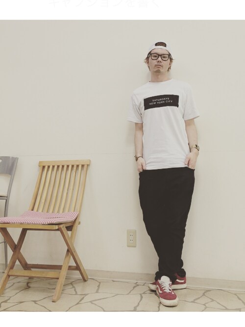 「old school」|搭配白色系单品的时尚穿搭总览