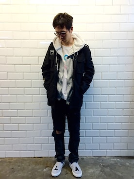 「Joshua SANDERS（ジョシュアサンダース）のアイテム」を使った、fish Linさん（メンズ・178cm）の冬コーディネート
