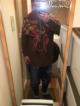 「glamb（グラム）のUnplugged denim（デニムパンツ、ブルー系）」を使った、motoさん（メンズ・169cm）の春コーディネート