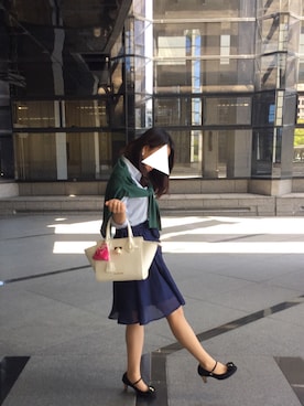 「SAMANTHAVEGA（サマンサベガ）のアイテム（ハンドバッグ、ホワイト系）」を使った、mizukiさん（レディース・163cm）の春コーディネート