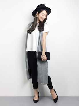 「SEVENDAYS=SUNDAY（セブンデイズサンデイ）のアイテム（ベスト）」を使った、飯田有衣さん（レディース・161cm）の夏コーディネート