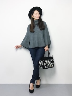 「秋」｜「アイテム（ポンチョ）」を使った、飯田有衣さん（レディース・161cm）の秋コーディネート
