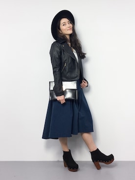 「C.ali（カリ）のアイテム」を使った、飯田有衣さん（レディース・161cm）の秋コーディネート