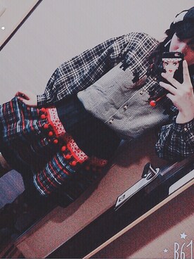 「ブランドなしのアイテム（スカート、ブラック系）」を使った、neneさん（レディース）の冬コーディネート