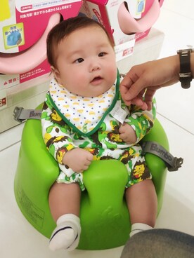 「アイテム（ママ＆ベビー、グリーン系）」を使った、YAMATOさん（キッズ・70cm）の夏コーディネート