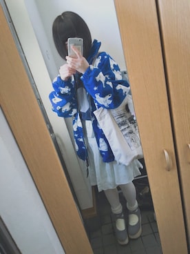 「keisuke kanda（ケイスケカンダ）のアイテム（スカート）」を使った、にゅるさん（レディース・153cm）の秋コーディネート