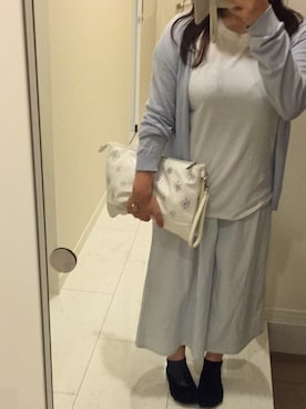 「UNIQLO Tシャツ」｜「アイテム（サンダル）」を使った、もこさん（レディース・147cm）の夏コーディネート