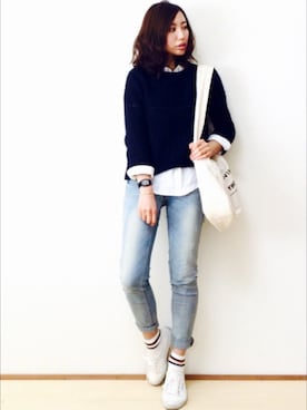 「白いスニーカー」｜「アイテム（腕時計）」を使った、たろ☺︎さん（レディース・165cm）の春コーディネート