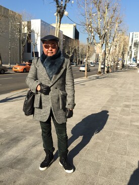「アイテム（ピーコート）」を使った、Simon Chuさん（メンズ・180cm）の冬コーディネート