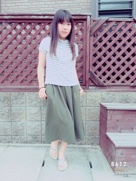 「GU（ジーユー）のアイテム（その他パンツ、グリーン系）」を使った、rinaさん（レディース）の春コーディネート