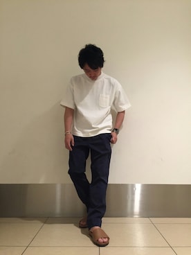 「KICS DOCUMENT.（キクス ドキュメント）のアイテム（トップス）」を使った、三浦準矢さん（メンズ・166cm）の春コーディネート