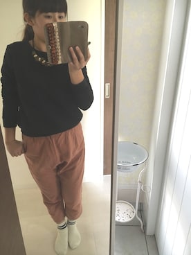 「UNIQLO（ユニクロ）のアイテム（スウェット、ブラック系）」を使った、emiさん（レディース）の冬コーディネート