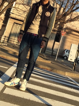 「The DUFFER of ST.GEORGE（ザダファーオブセントジョージ）のアイテム（スタジャン）」を使った、Charlieさん（メンズ・175cm）の冬コーディネート