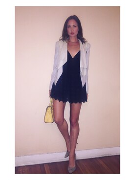 「HELMUT LANG（ヘルムートラング）のアイテム（テーラードジャケット）」を使った、Lさん（レディース・173cm）の夏コーディネート