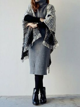 「アイテム（ストール/ショール）」を使った、harunaさん（レディース・156cm）の秋コーディネート