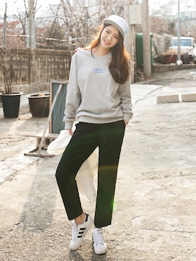 「アイテム（スウェット）」を使った、GIRLS RULEさん（レディース・165cm・10代）の冬コーディネート