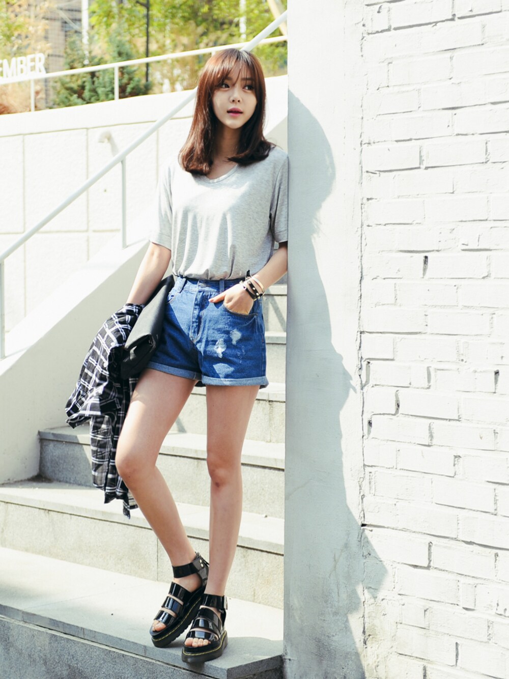 GIRLS RULE(걸스룰)｜GIRLSRULEのサンダルを使ったコーディネート - WEAR