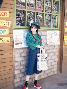 「アイテム（デニムスカート）」を使った、GIRLS RULEさん（レディース・160cm・10代）の秋コーディネート