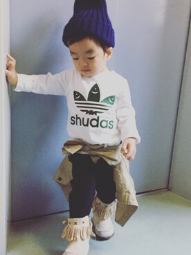 「Kiitos（キートス）のアイテム（T Shirts、ホワイト系）」を使った、shu.oさん（キッズ・80cm）の秋コーディネート