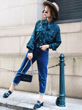 「Ameri（アメリ）のアイテム（デニムパンツ）」を使った、Akaneさん（レディース・163cm）の秋コーディネート