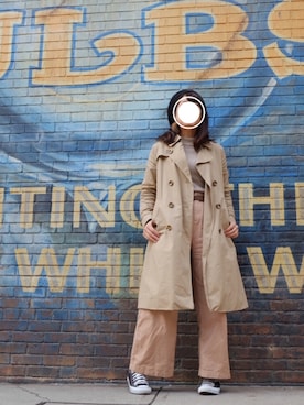 「disney」｜「アイテム（トレンチコート）」を使った、rihöさん（レディース・159cm）の秋コーディネート