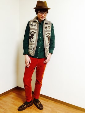 「カウチンセーター」｜「アイテム（モカシン/デッキシューズ）」を使った、きいさんさん（メンズ・178cm）の秋コーディネート