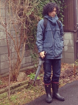 「アイテム（マウンテンパーカー、ブルー系）」を使った、sora.さん（メンズ・170cm）の冬コーディネート