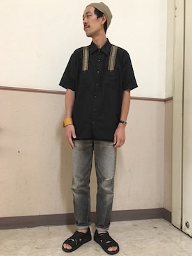 「アイテム（バングル/リストバンド、オレンジ系）」を使った、Keisuke Osukaさん（メンズ・176cm）の夏コーディネート