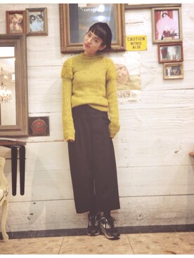 「SLADKY（スラドキー）のアイテム」を使った、百冨友香理さん（レディース・160cm）の冬コーディネート