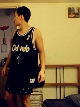 「Champion（チャンピオン）のアイテム（ベスト）」を使った、jayさん（メンズ・185cm）の秋コーディネート