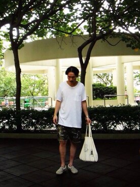 「アイテム（カーゴパンツ、ブラウン系）」を使った、jayさん（メンズ・185cm）の夏コーディネート