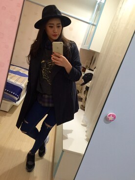 顏顏さんのコーディネート