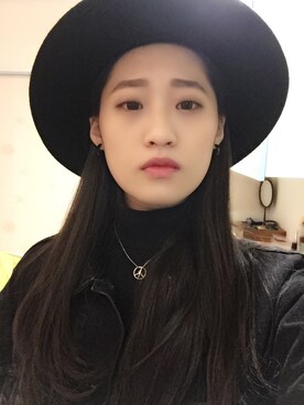 顏顏さんのコーディネート