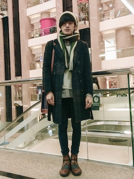 「STYLE」｜「アイテム（トレンチコート）」を使った、Alexander Yeungさん（メンズ・173cm）の冬コーディネート
