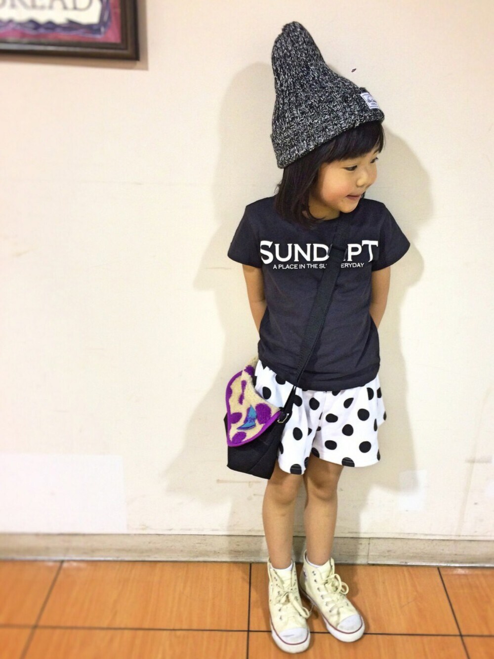 「キッズファッション、おんなのこ、カジュアル、Tシャツ、ドット、ショートパンツ、kids、夏、キッズコーデ、モノトーン」｜「CONVERSEのCONVERSE コンバース CHILD_ALL_STAR_RZ_HI 32513690(15-21) WHITE （スニーカー、ホワイト系）」を使った、★COCO☆さん（キッズ・110cm）の春コーディネートの1枚目の写真