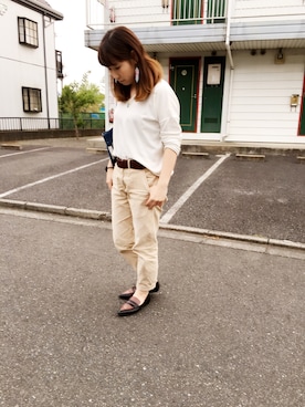 「Ungrid（アングリッド）のアイテム（チノパンツ、ベージュ系）」を使った、Akane Wachiさん（レディース・160cm）の春コーディネート