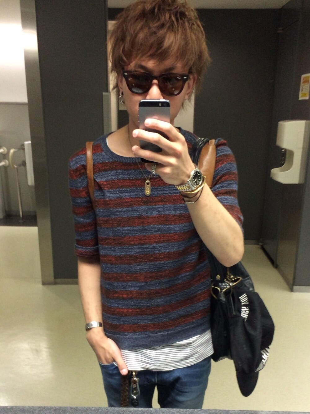 「used、N.HOOLYWOOD、PRADA、GUCCI、vintage」｜「★のアイテム（その他、その他）」を使った、森杉夕宇貴さん（メンズ・171cm）の冬コーディネートの1枚目の写真