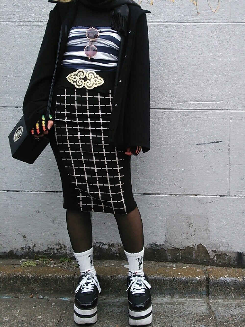 「ベルト、UNIF、BUBBLES、丸サングラス、Abercrombie&Fitch、yru、TOP SHOP」｜「ソックス→style icon tokyo（その他、ホワイト系）」を使った、うらりんさん（レディース・149cm）の春コーディネートの1枚目の写真