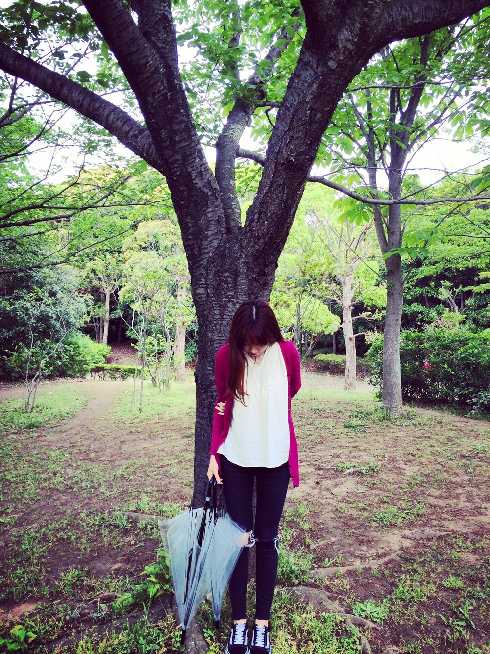 「VANS、ANNA SUI、style nanda」｜「アイテム（その他トップス、ブラック系）」を使った、inesさん（レディース・173cm）の夏コーディネートの1枚目の写真