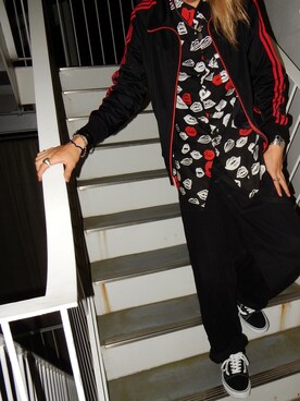 「HIRO（ヒロ）のアイテム（パンツ）」を使った、サトウ コウタさん（メンズ・178cm）の秋コーディネート