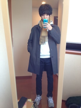 「アイテム（ステンカラーコート）」を使った、たかしさん（メンズ・173cm・10代）の冬コーディネート