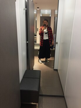 「RED WING（レッドウィング）のアイテム（ジャケット/アウター）」を使った、L.I.V.E.Nさん（レディース・168cm）の秋コーディネート