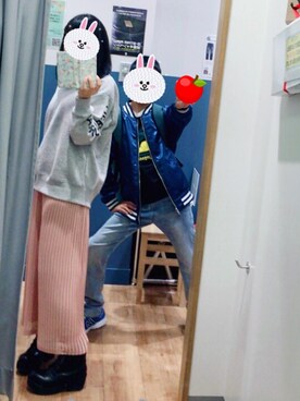 「プリーツ」｜「アイテム（スタジャン）」を使った、もえ 도메키さん（レディース・159cm）の秋コーディネート