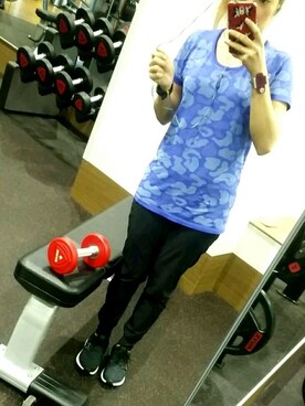 「fitness」｜「アイテム（トップス）」を使った、C. H. Yさん（レディース・163cm）の冬コーディネート