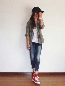 「Ungrid（アングリッド）のインディゴフレイドヘムストスリ（デニムパンツ）」を使った、みーさん（レディース・171cm）の秋コーディネート