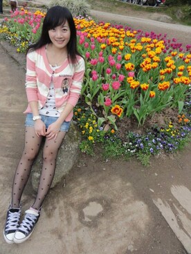 「CONVERSE（コンバース）のアイテム（その他シューズ、ブラック系）」を使った、queenieさん（レディース・161cm）の夏コーディネート