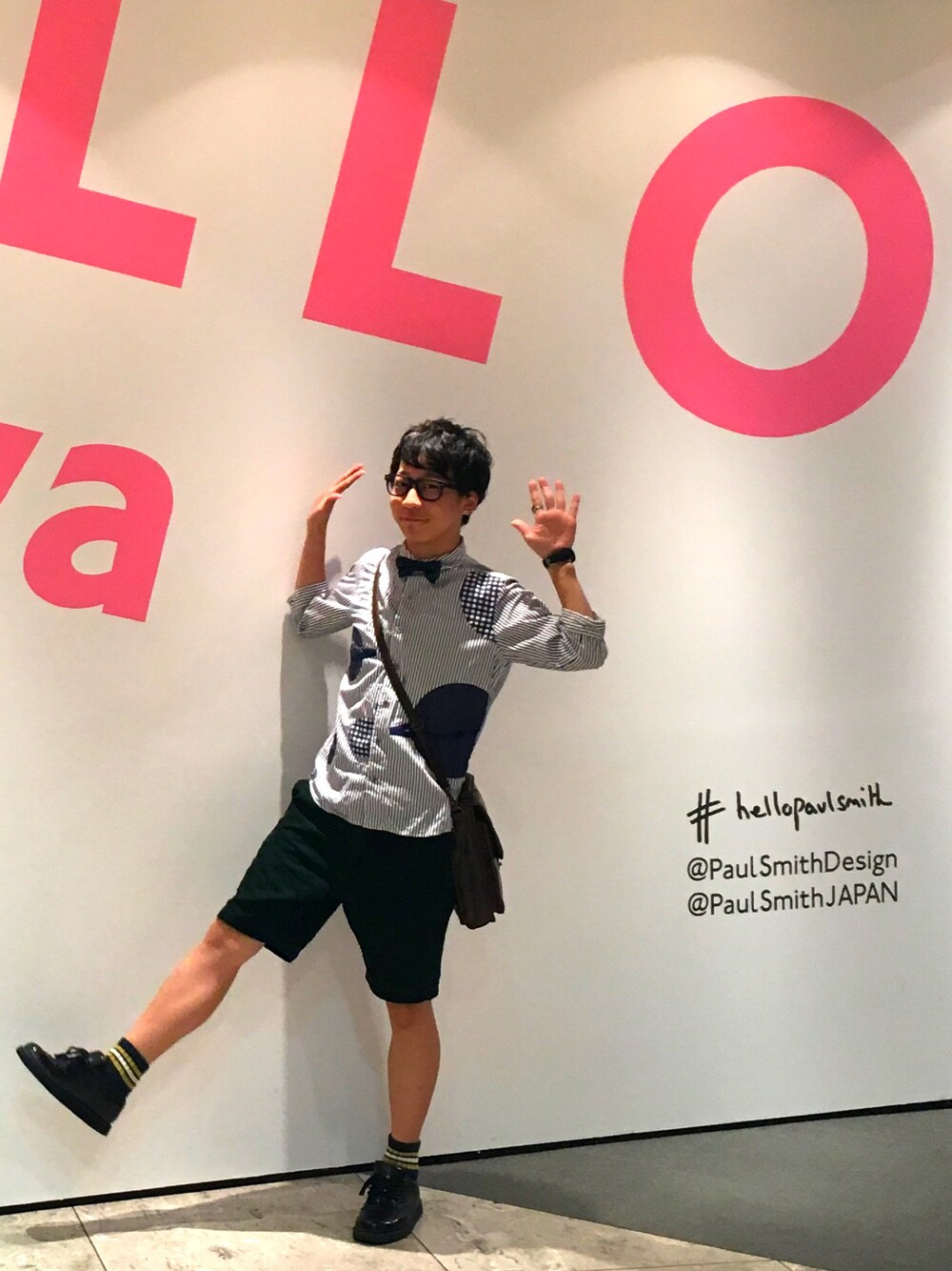 「FRAPBOIS、FRAPBOIS ZOO、HARE、RAGEBLUE、UNIQLO、緑、Paul Smith、秋のコーデ、プラネット柄、シャツスタイル」｜「FRAPBOISのアイテム（シャツ/ブラウス、ブルー系）」を使った、◎みつ◎さん（メンズ・169cm）の秋コーディネートの1枚目の写真
