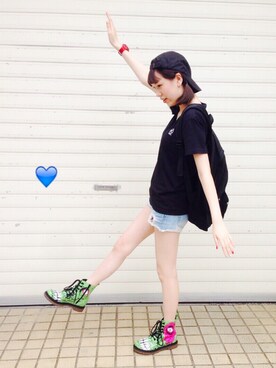 李婕さんのコーディネート